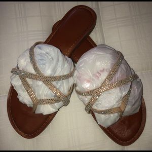 Gianni Bini sandals